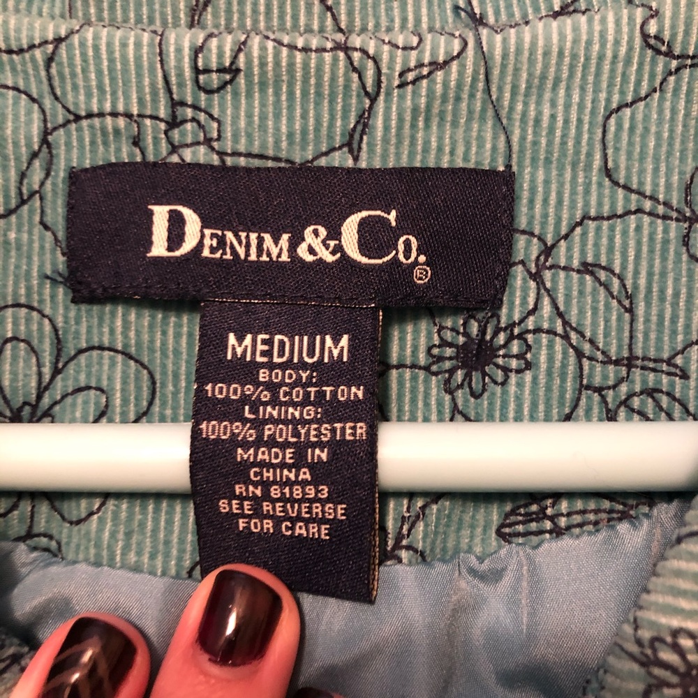 Blue/turquoise coat